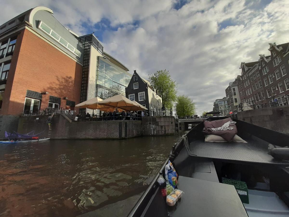 Wheelhouse Euphrate Houseboat Bed and Breakfast Diemerbrug Buitenkant foto