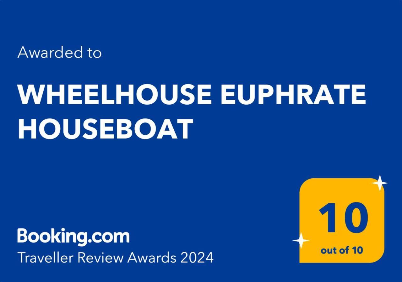 Wheelhouse Euphrate Houseboat Bed and Breakfast Diemerbrug Buitenkant foto